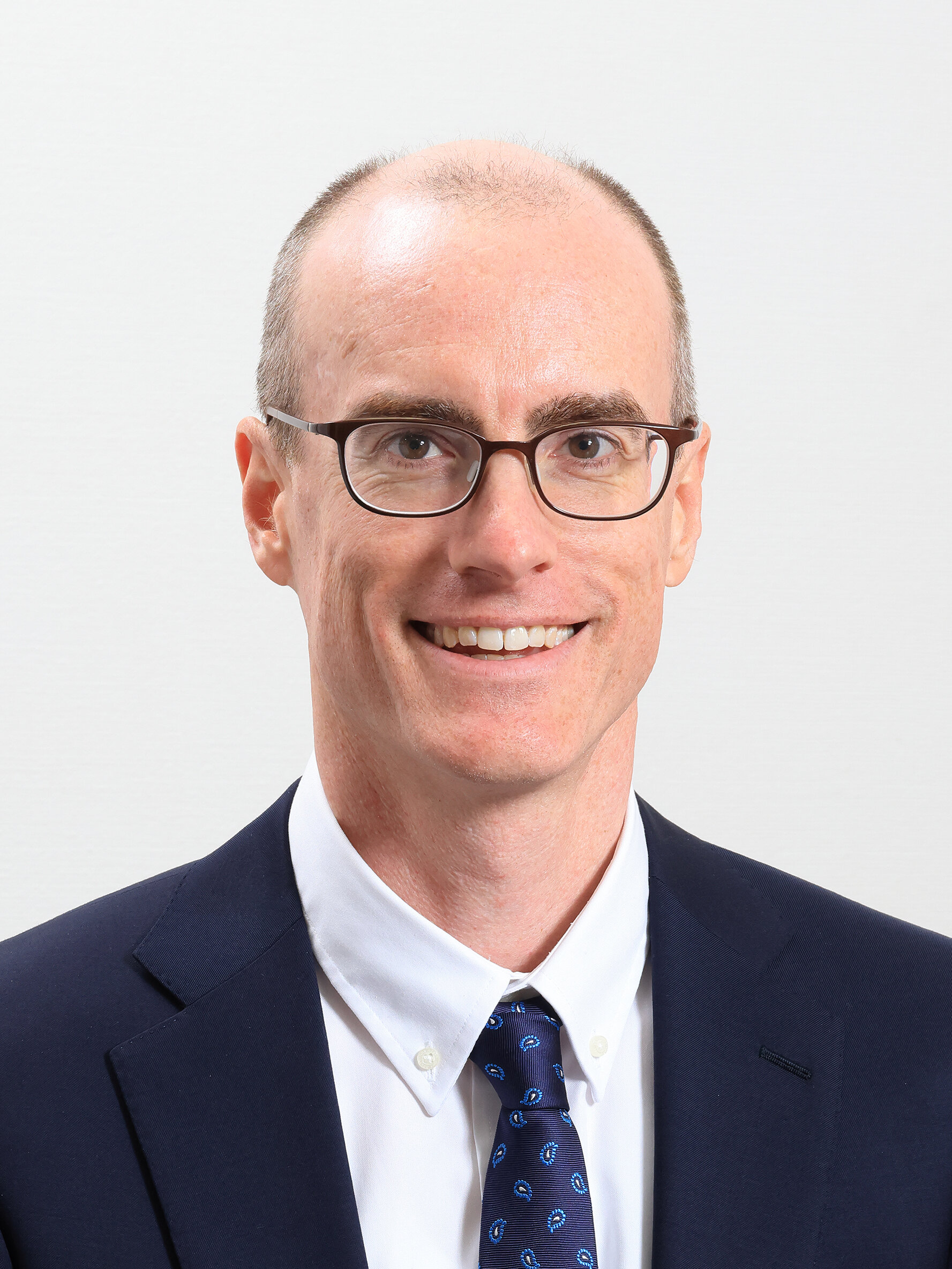 MCGLOTHLIN, Thomas 助教 