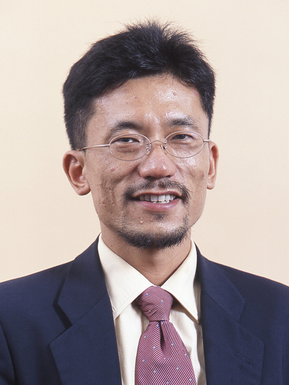 西村 馨 教授教