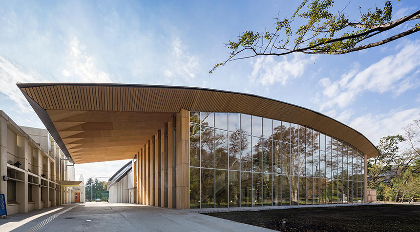New glass-walled Physical Education Center
