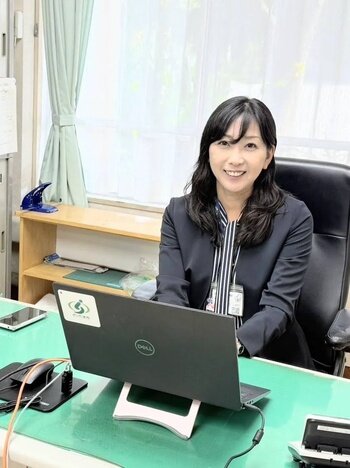 ShioriYamamoto350468.jpg